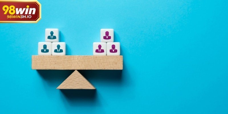 Đăng ký 98win trên web và app khác gì